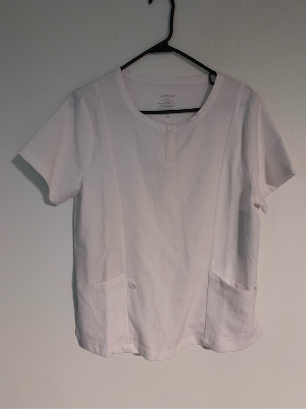 Cuddl Duds White Scrub Top with Front Pockets